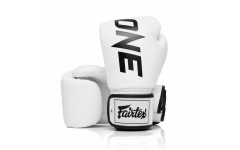 Боксерские перчатки Fairtex One ChampionShip white 16 oz